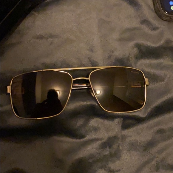 Versace sunglasses - Picture 2 of 2